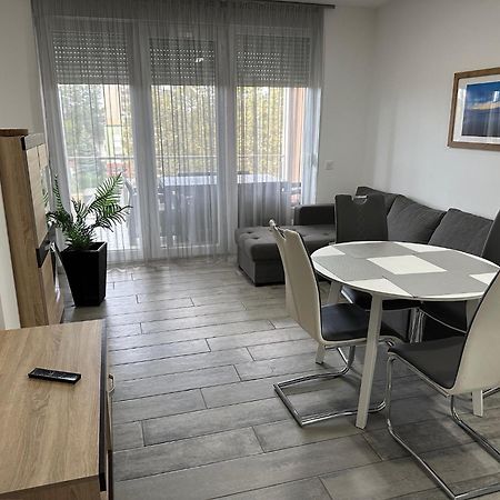 Mifi Apartman Balatonlelle Buitenkant foto