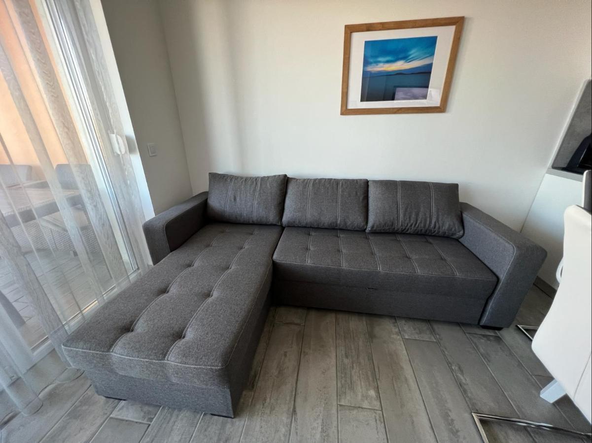 Mifi Apartman Balatonlelle Buitenkant foto